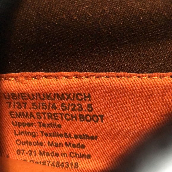 Gentle Souls by Kenneth Cole Brown - Picture 13 of 16